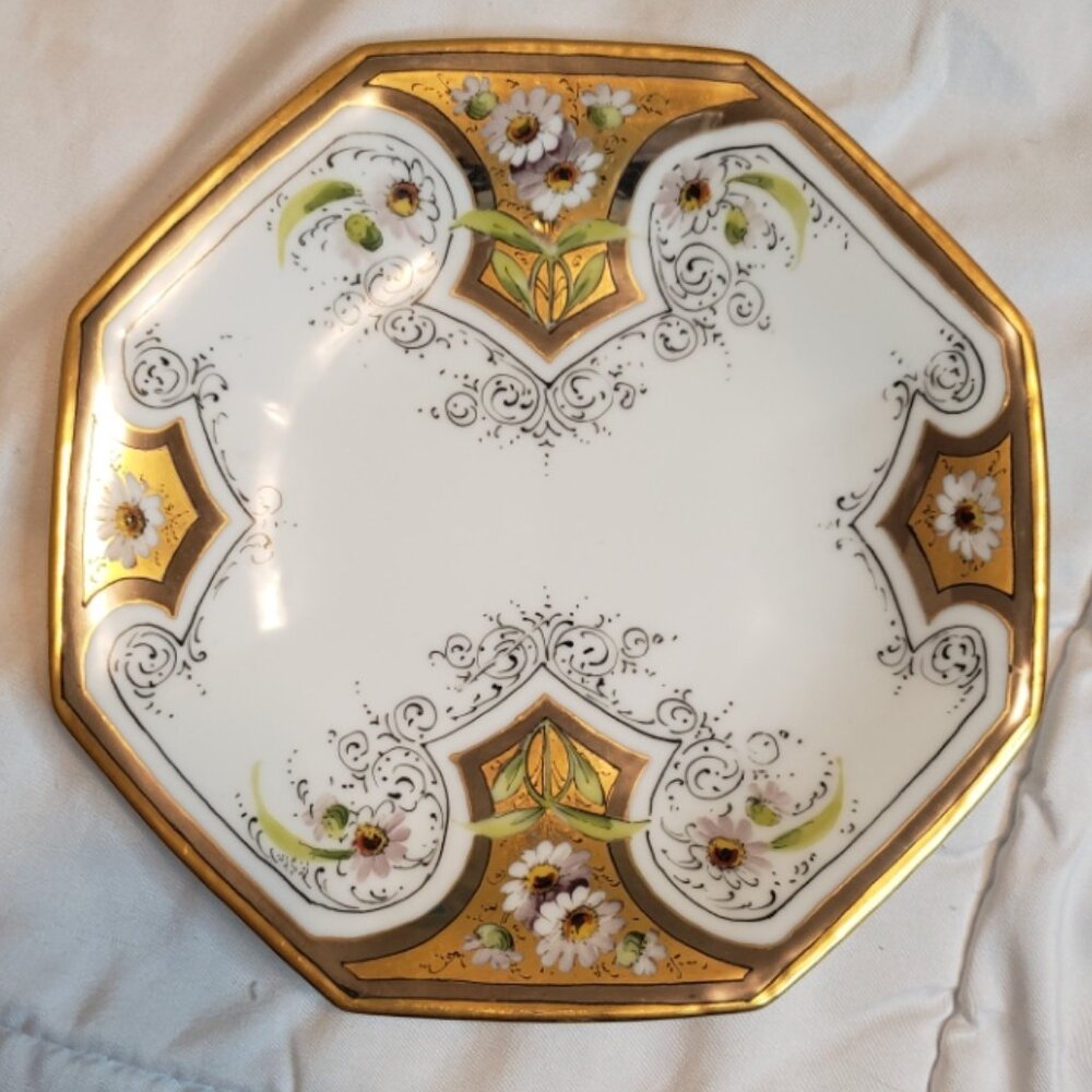 Limoges France T&V Porcelain Plate Painted Gold Sunflowers Tressemann & Vogt